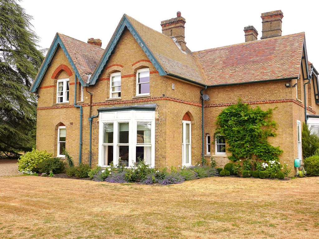 5 bed detached house for sale in Little Barford, St. Neots PE19 Zoopla