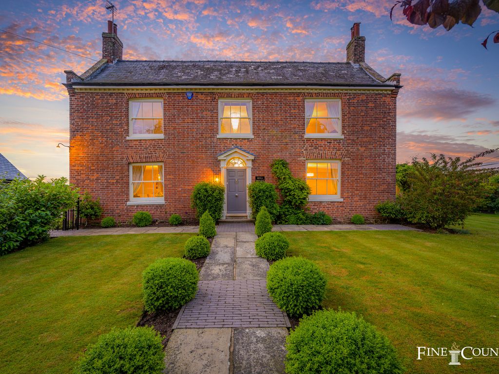 4 bed detached house for sale in Fleet Bank, Fleet, Holbeach, Spalding