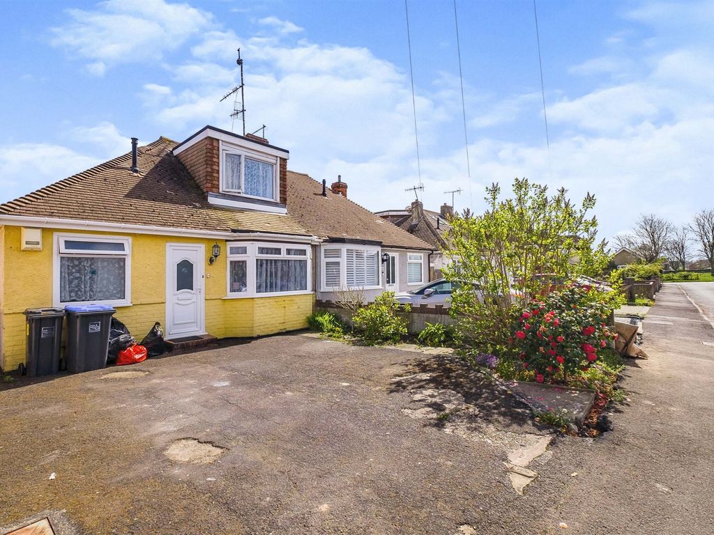 3 bed bungalow for sale in Grafton Gardens, Sompting, Lancing BN15 Zoopla