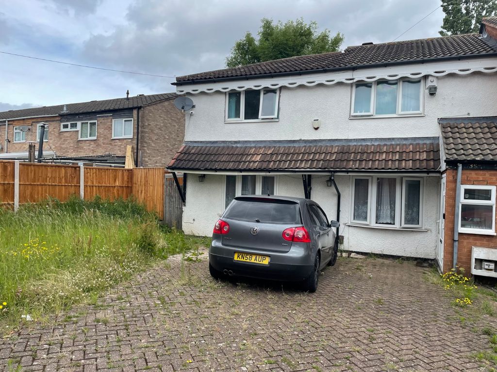 Fellbrook Close, Birmingham, West Midlands B33  