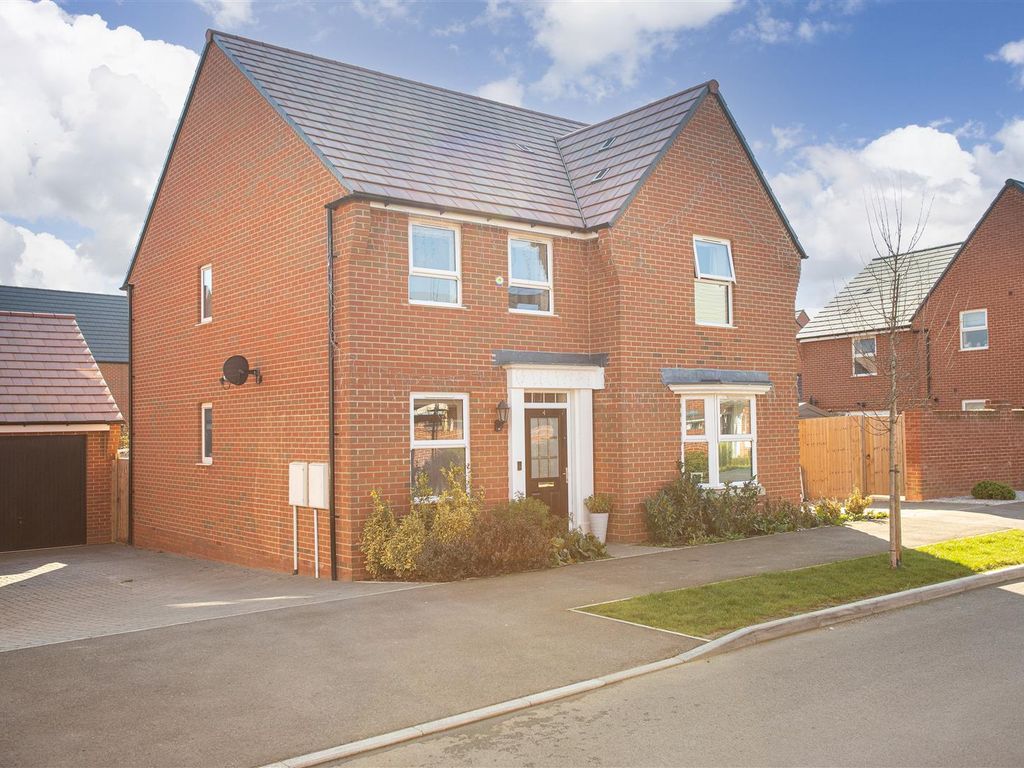 4 bed detached house for sale in Sorrel Way, Kingsbrook, Aylesbury HP22