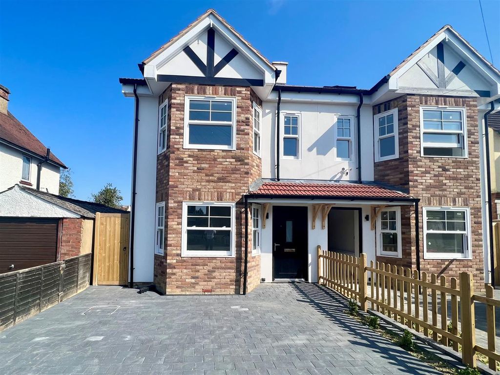 New home, 4 bed semidetached house for sale in Woodman Road, Warley