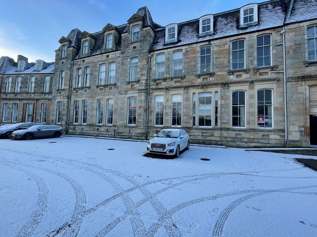 Giles Street, Edinburgh EH6  