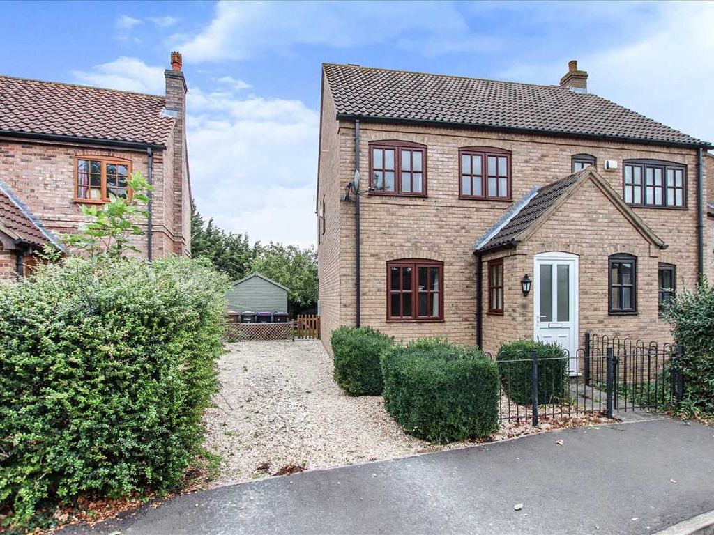 2 bed semidetached house for sale in Paddock Lane, Metheringham