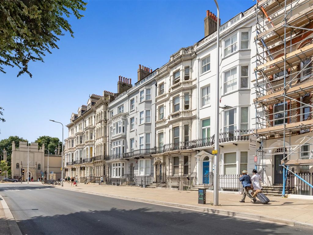 6 bed flat for sale in Marlborough Place, Brighton BN1 Zoopla