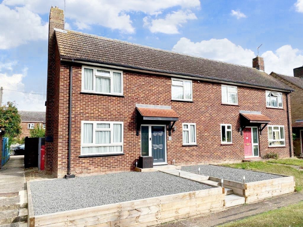 2 bed semidetached house for sale in Cardiff Place, Bassingbourn