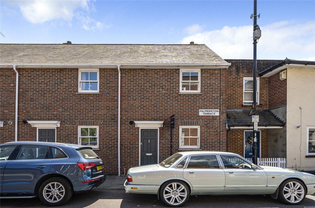 2 bed terraced house for sale in The Hundred, Romsey, Hampshire SO51