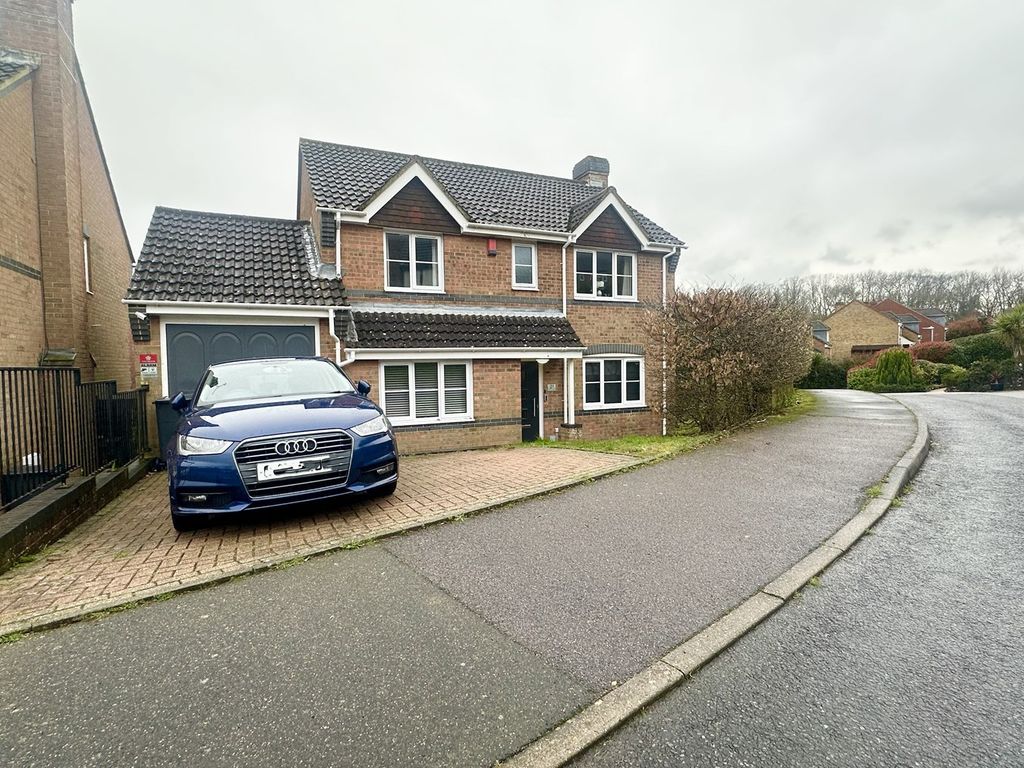 4 bed detached house for sale in Harbour Way, St LeonardsOnSea TN38