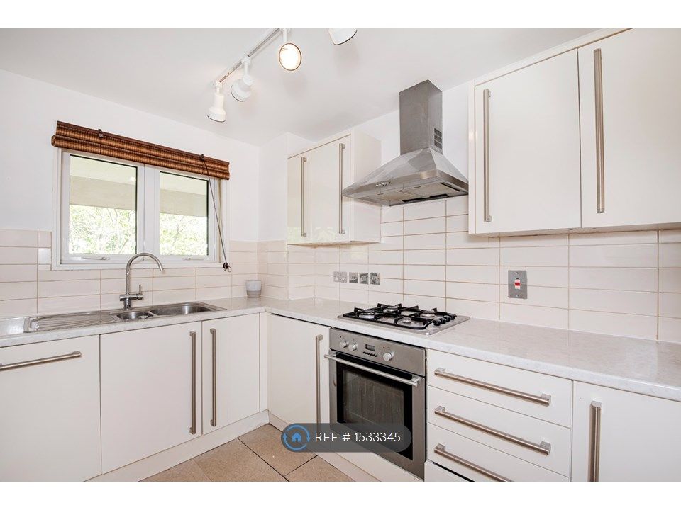 2 bed flat to rent in Queens Park, London NW6 Zoopla
