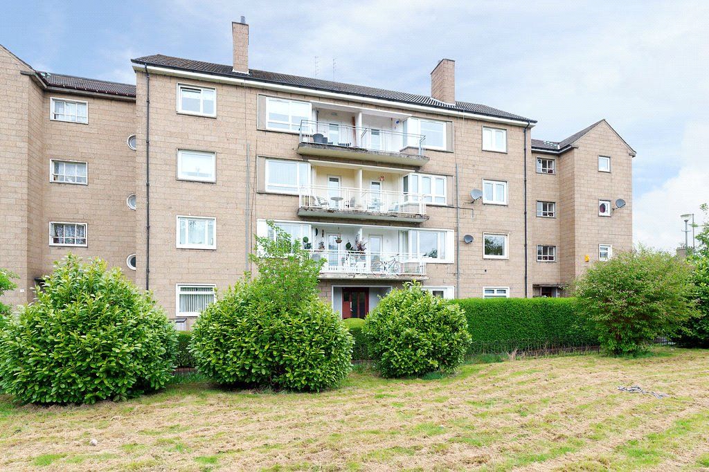 2 bed flat to rent in Mossgiel Road, Newlands, .Glasgow G43 Zoopla