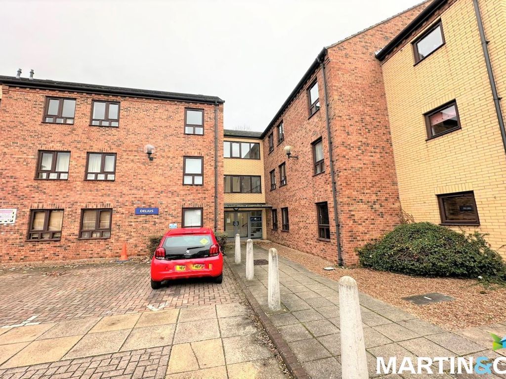 1 bed flat for sale in Apartment 2, Delius, Woodlands Village, Wakefield, West Yorkshire WF1, £