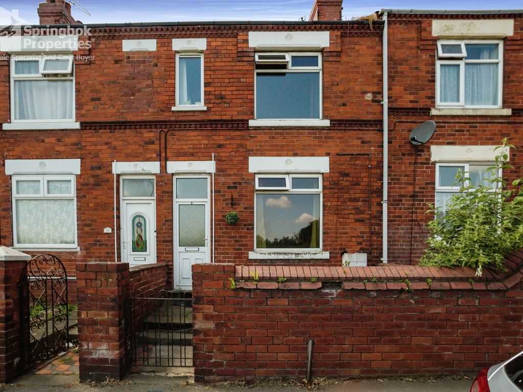 2 bed terraced house for sale in Edlington Lane, Doncaster, South