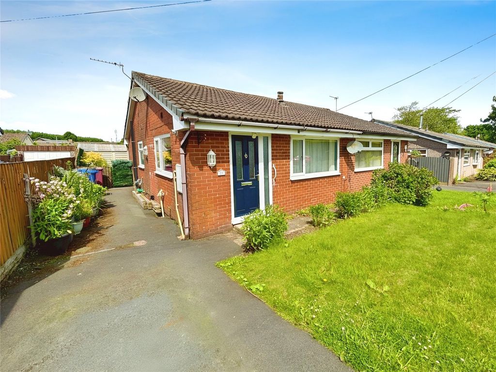 2 bed bungalow for sale in Glencarron Close, Hoddlesden, Darwen