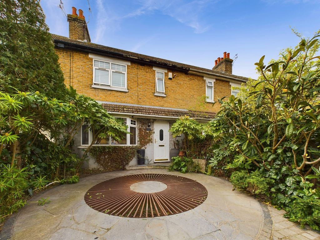 3 bed terraced house for sale in Norman Road, Broadstairs CT10, £