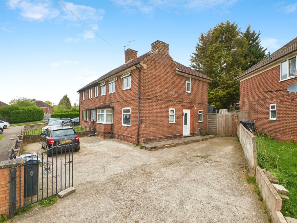 4 bed semidetached house for sale in Fifield Grove, Birmingham, West