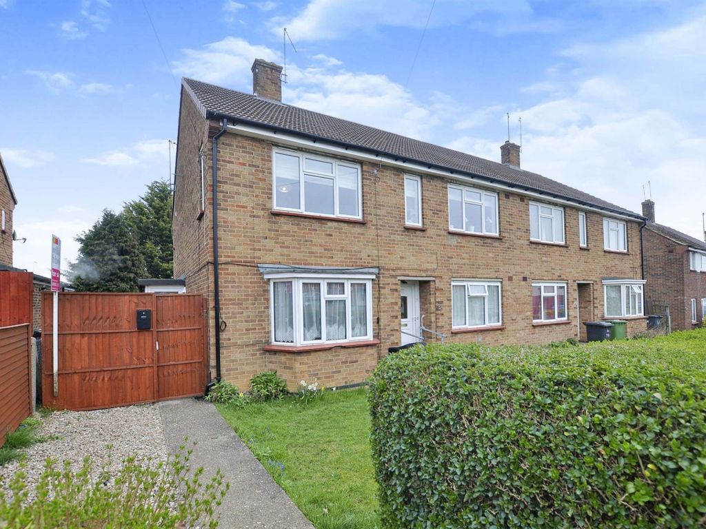 2 bed flat for sale in Queensway, Wellingborough NN8 Zoopla