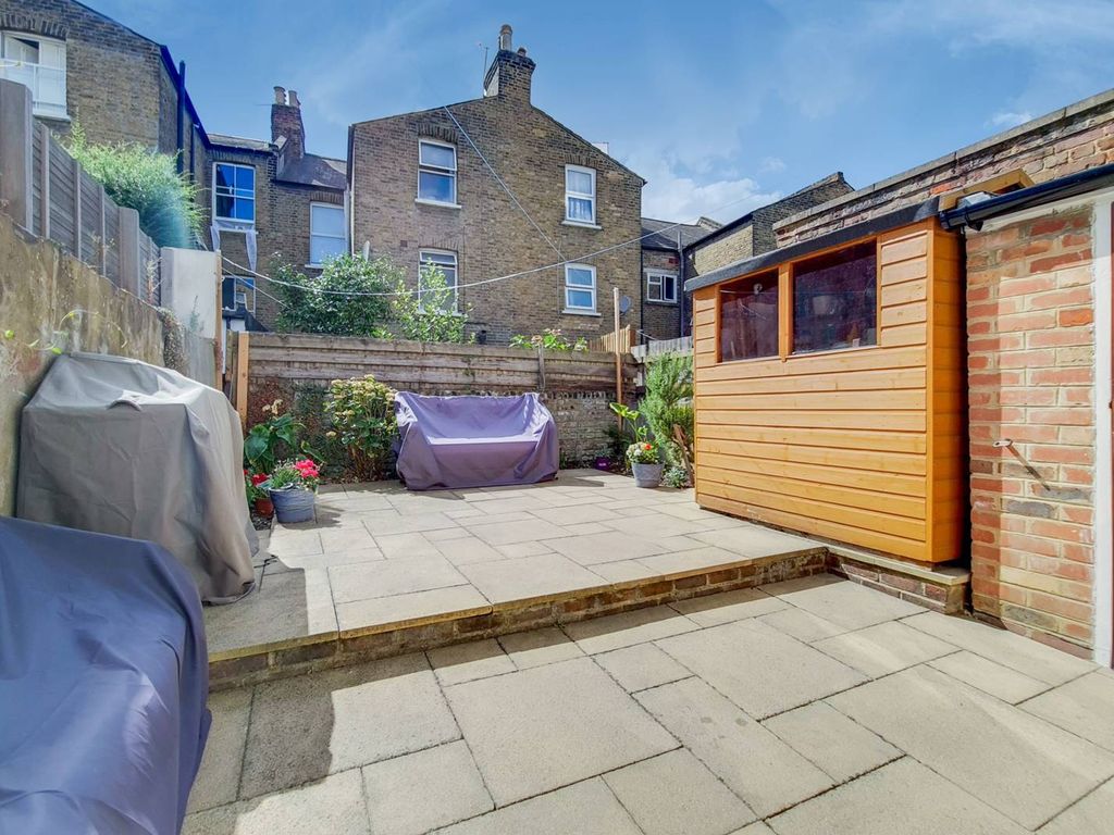 4 bed semidetached house for sale in Crofton Road, Camberwell, London SE5 Zoopla