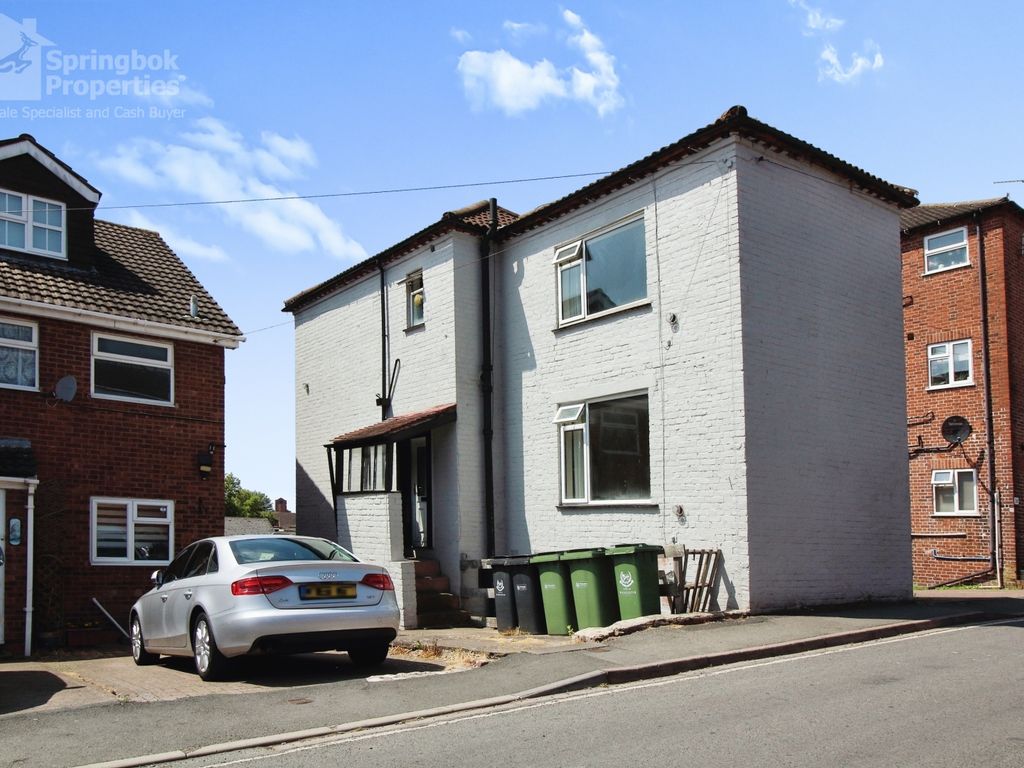 2 bed detached house for sale in Hill Street, Worcester, Hereford And