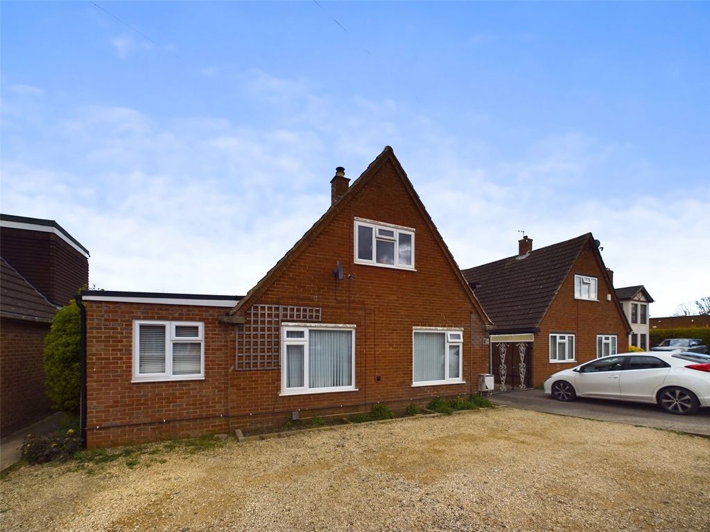 4 bed detached house for sale in Oxstalls Way, Longlevens, Gloucester