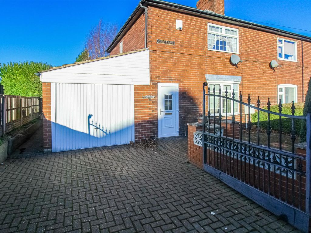 3 bed semidetached house for sale in Cow Lane, Ryhill, Wakefield WF4