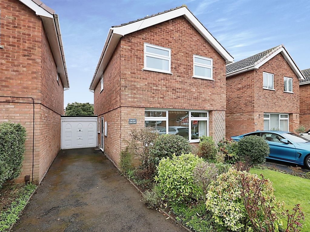3 bed detached house for sale in Kent Close, Kidderminster DY10 Zoopla