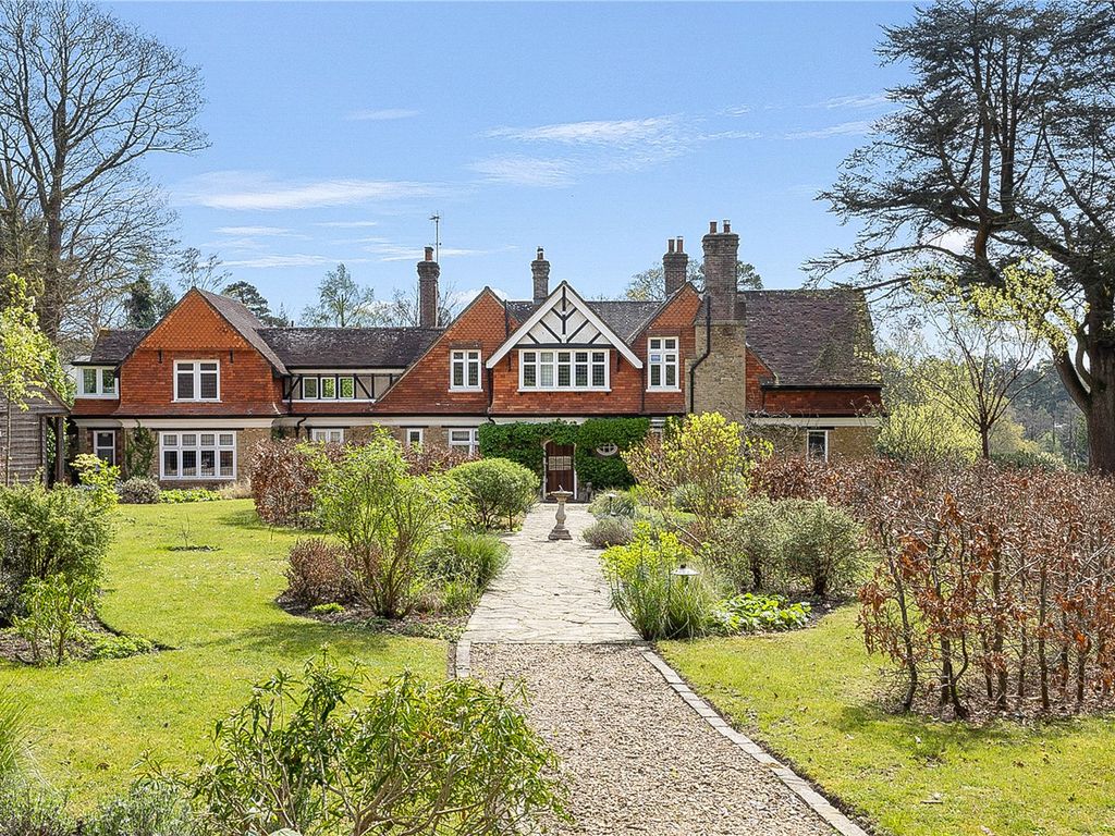 6 bed detached house for sale in Headley Road, Grayshott, Hindhead