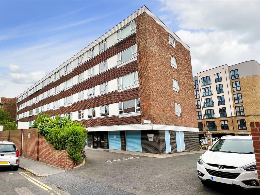 1 bed flat for sale in Southfields Road, Eastbourne BN21 Zoopla