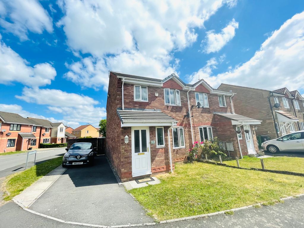 3 bed property to rent in Aston Place, St. Mellons, Cardiff CF3 Zoopla