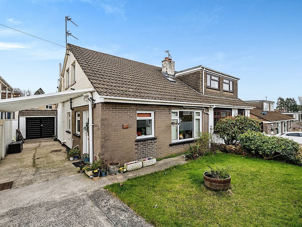 3 bed semidetached bungalow for sale in Caer Berllan, Pencoed