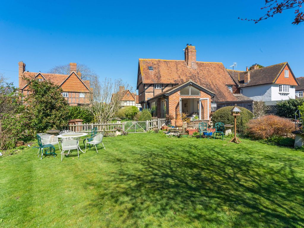 3 bed cottage for sale in Main Road, East Hagbourne OX11, £689,950 Zoopla