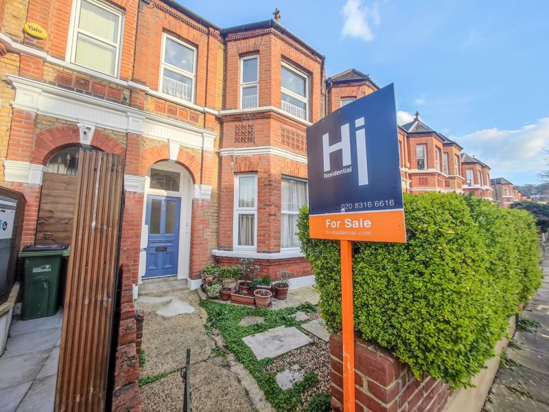 2 bed flat for sale in Vernham Road, London SE18, £300,000 Zoopla