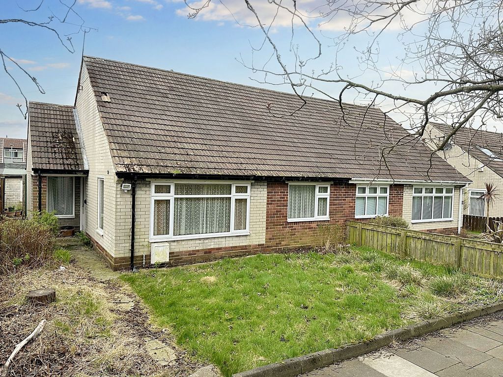 2 bed bungalow for sale in Acacia Grove, Hebburn NE31, £150,000 Zoopla