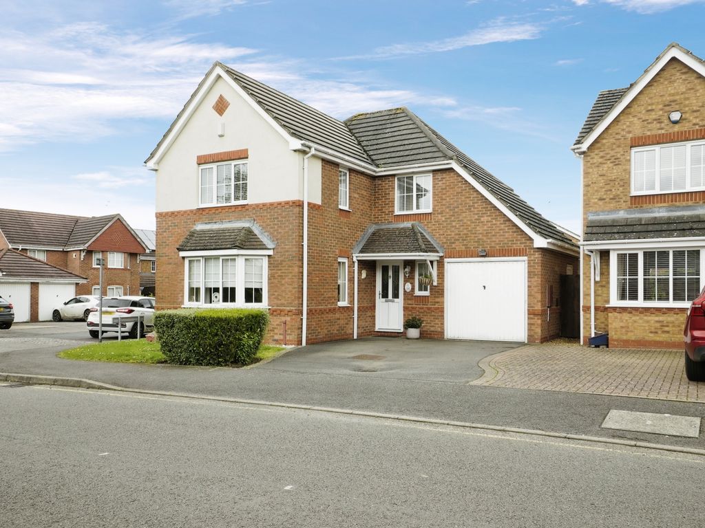 4 bed detached house for sale in Dixon Road, Kingsthorpe NN2 Zoopla