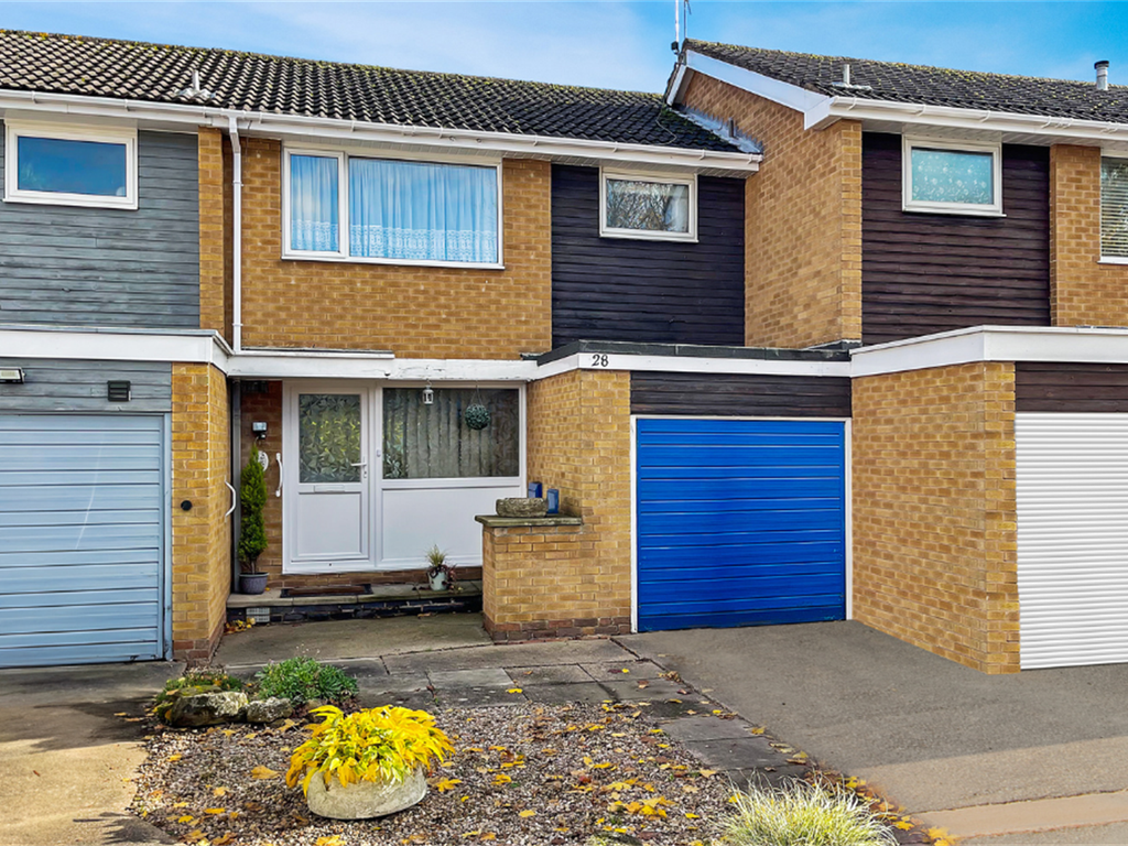 3 bed terraced house for sale in Ullswater Crescent, Bramcote NG9, £