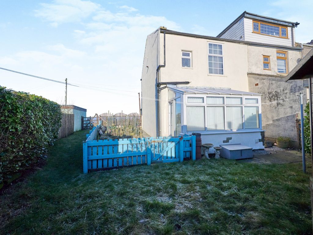 2 bed end terrace house for sale in Belthorn Road, Belthorn, Blackburn BB1, £200,000 Zoopla