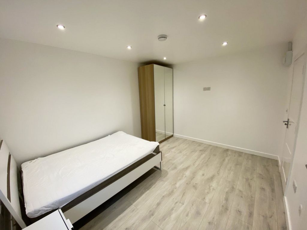 Room to rent in Back Grafton Street, Altrincham WA14 Zoopla