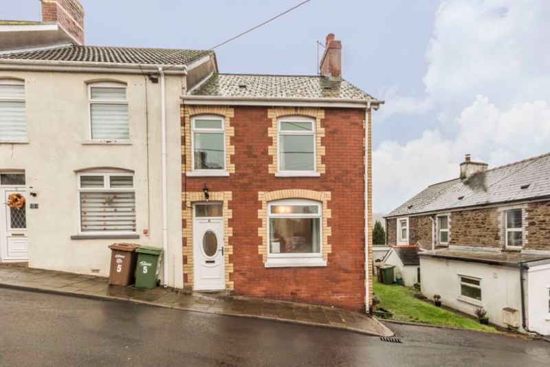 2 bed end terrace house for sale in Alma Street, Machen, Caerphilly