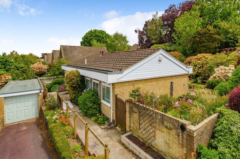 3 bed bungalow for sale in St. Park, Tunbridge Wells TN2 Zoopla