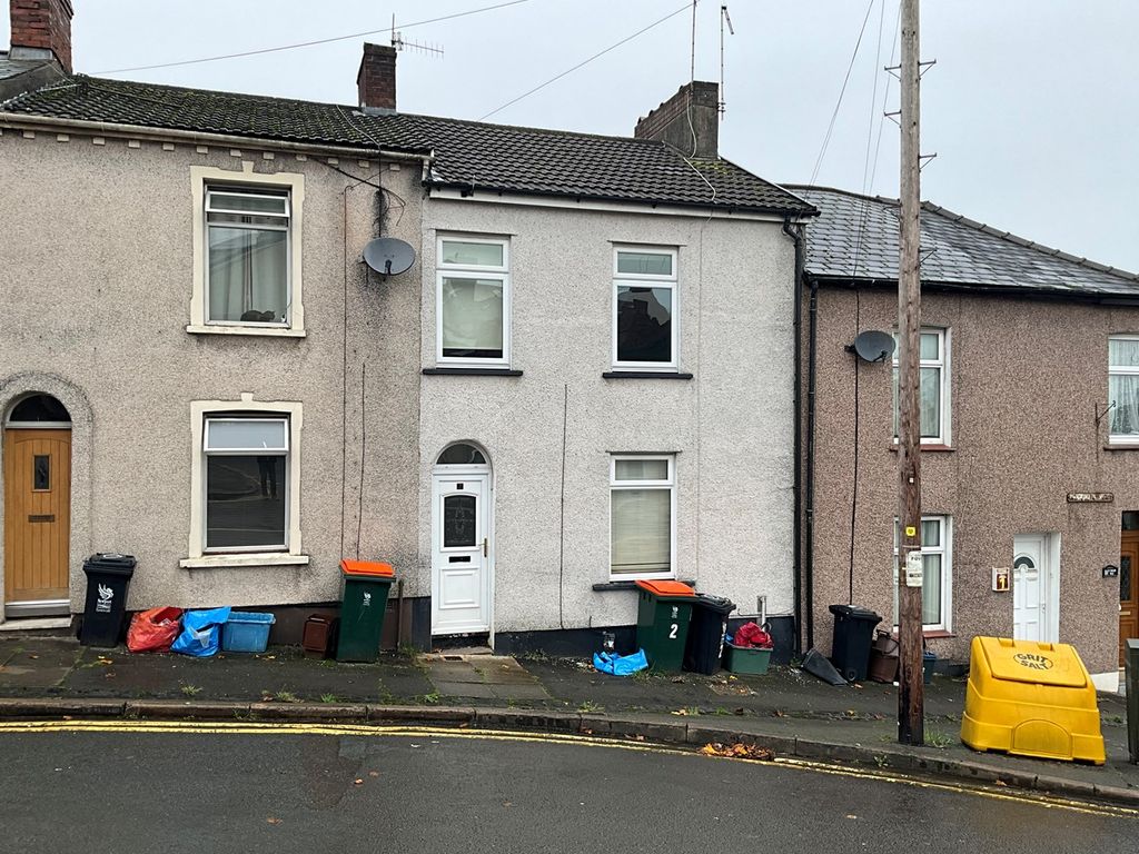 2 bed terraced house for sale in Graham Street, Newport NP20, £139,950