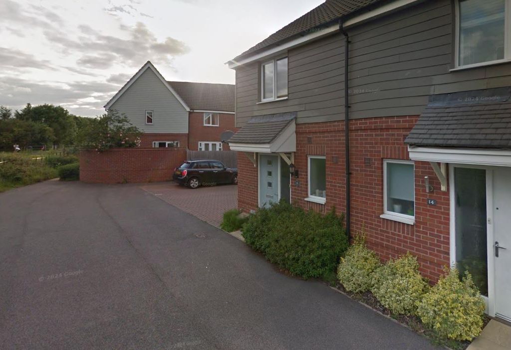 2 bed semidetached house to rent in Vickers Way, Upper Cambourne