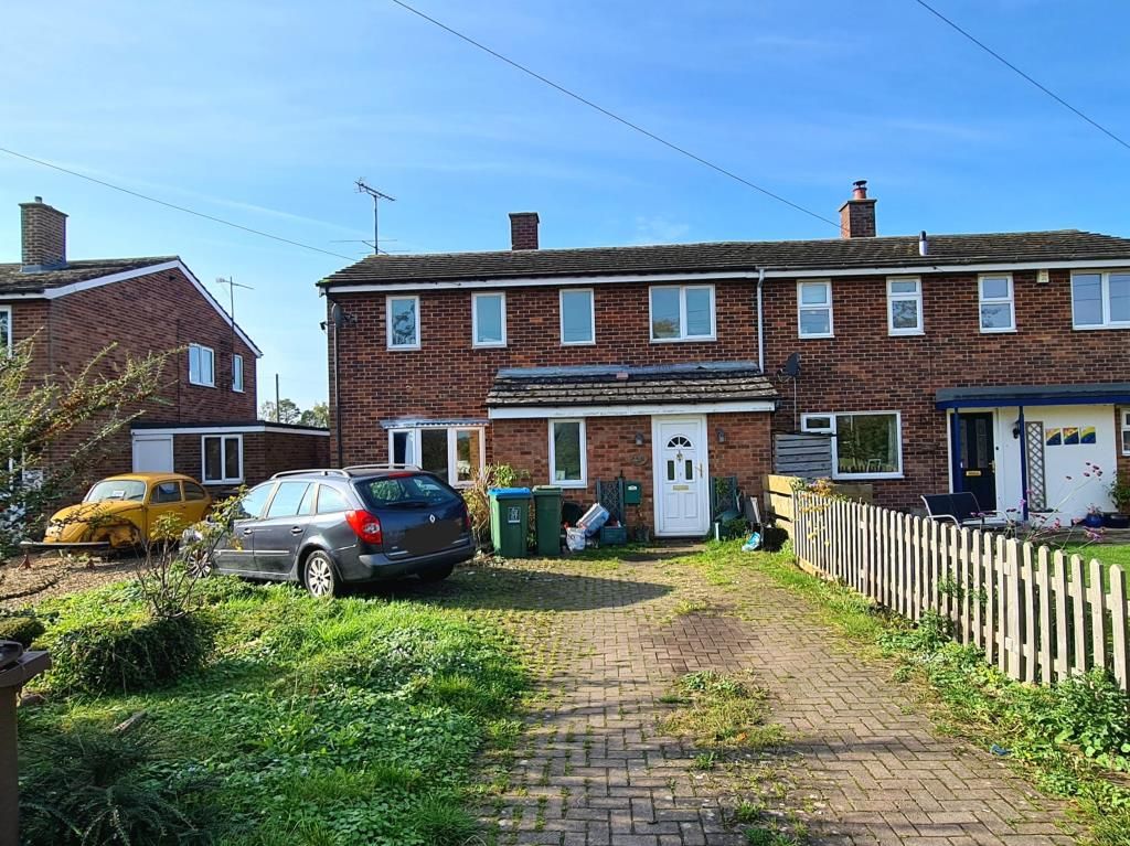 2 bed semidetached house for sale in Drive, Westcott, Aylesbury