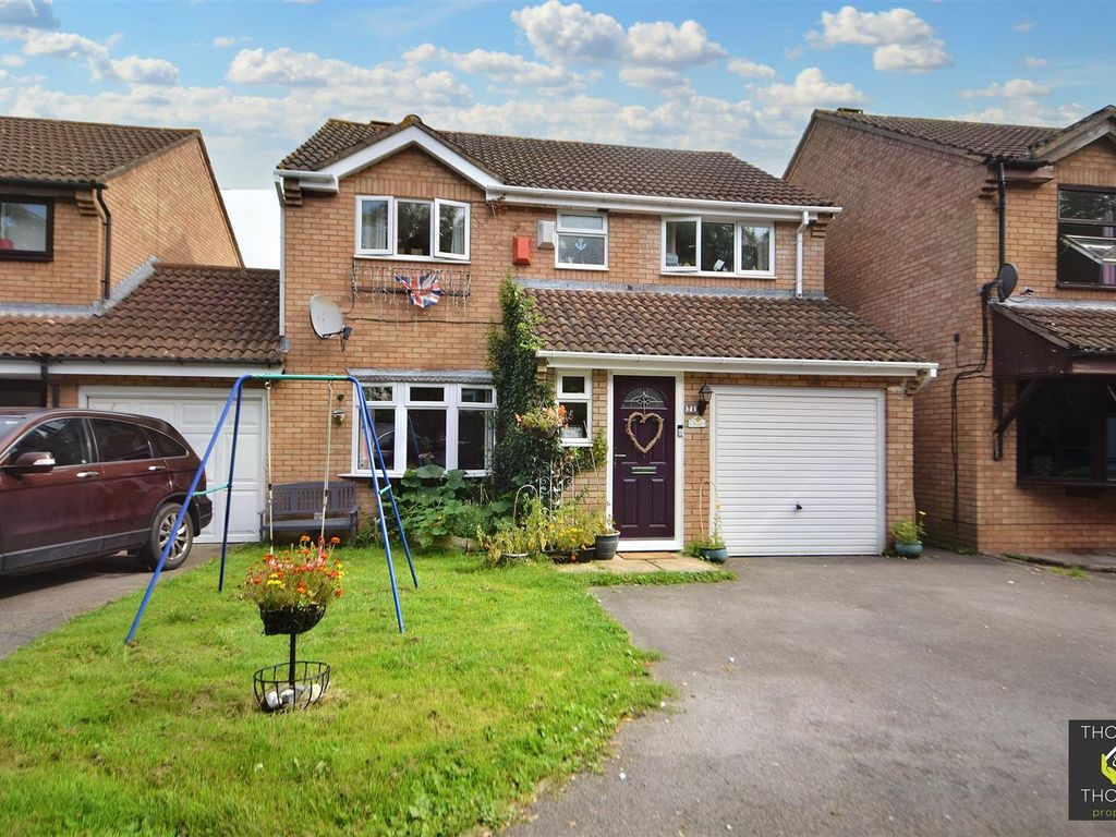 4 bed detached house for sale in Lower Meadow, Quedgeley, Gloucester