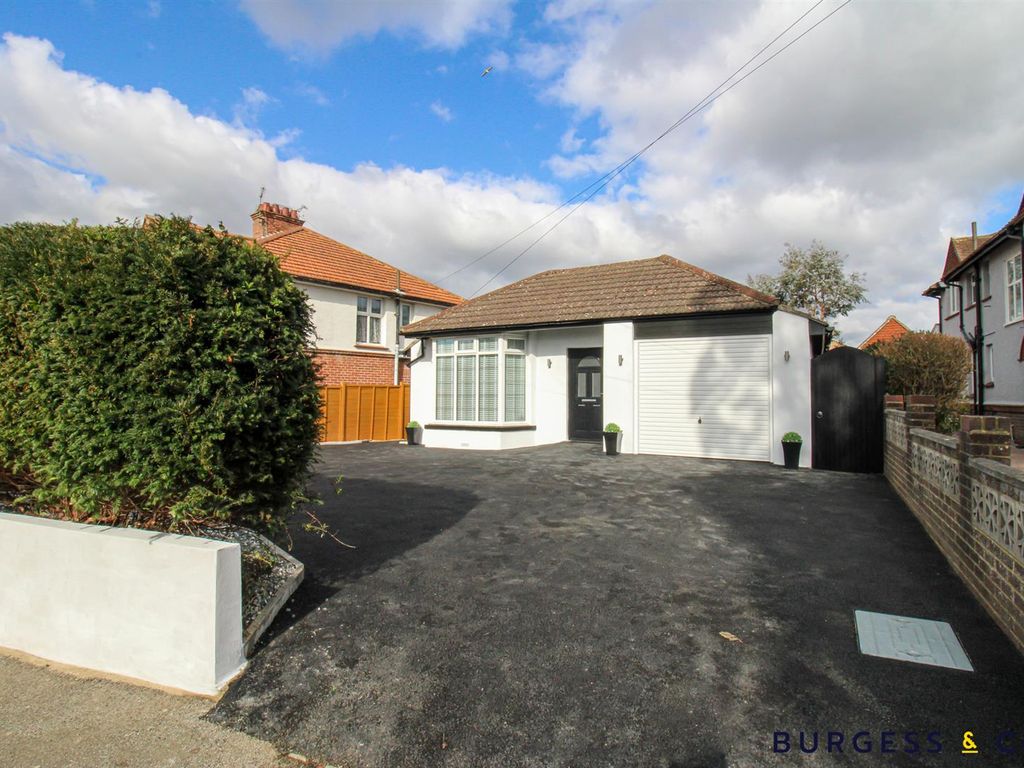 4 bed bungalow for sale in St. Johns Road, BexhillOnSea TN40, £