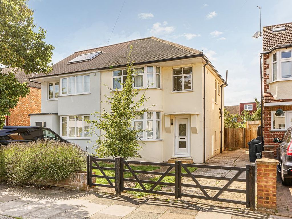 3 bed semidetached house for sale in Barmouth Avenue, Perivale UB6, £600,000 Zoopla