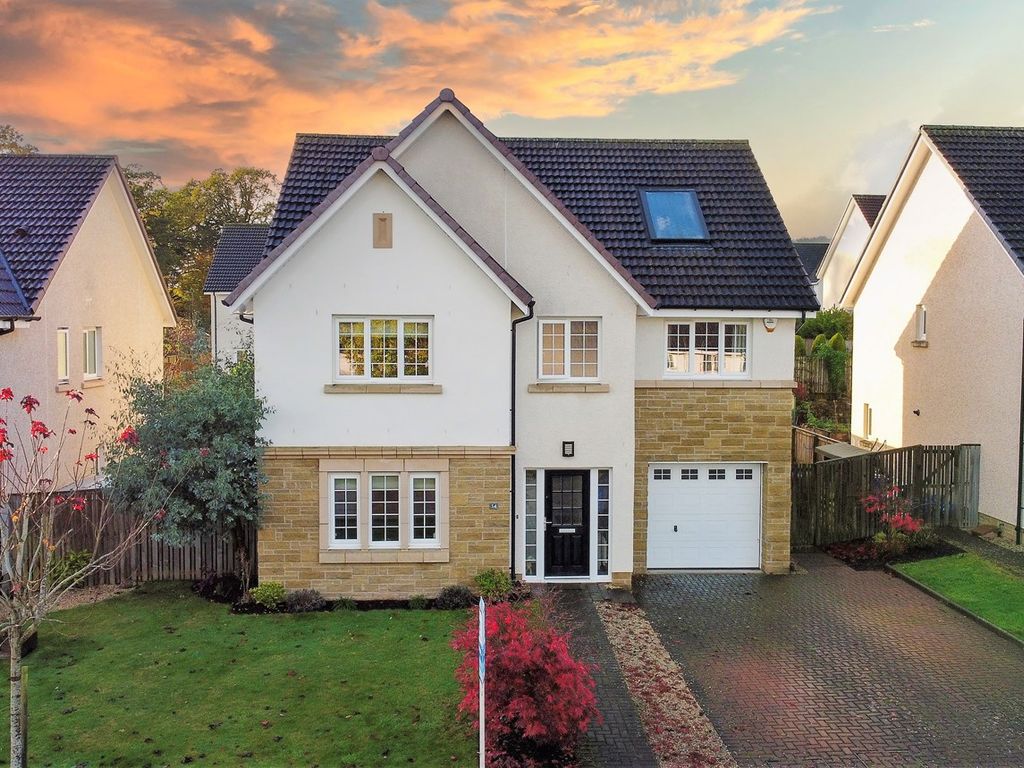 5 bed detached house for sale in James Smith Road, Deanston, Doune FK16