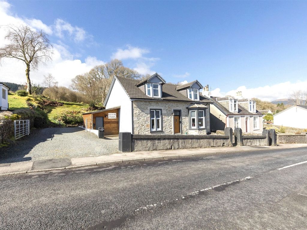 2 bed flat for sale in Sandbank, Dunoon, Argyll And Bute PA23 Zoopla