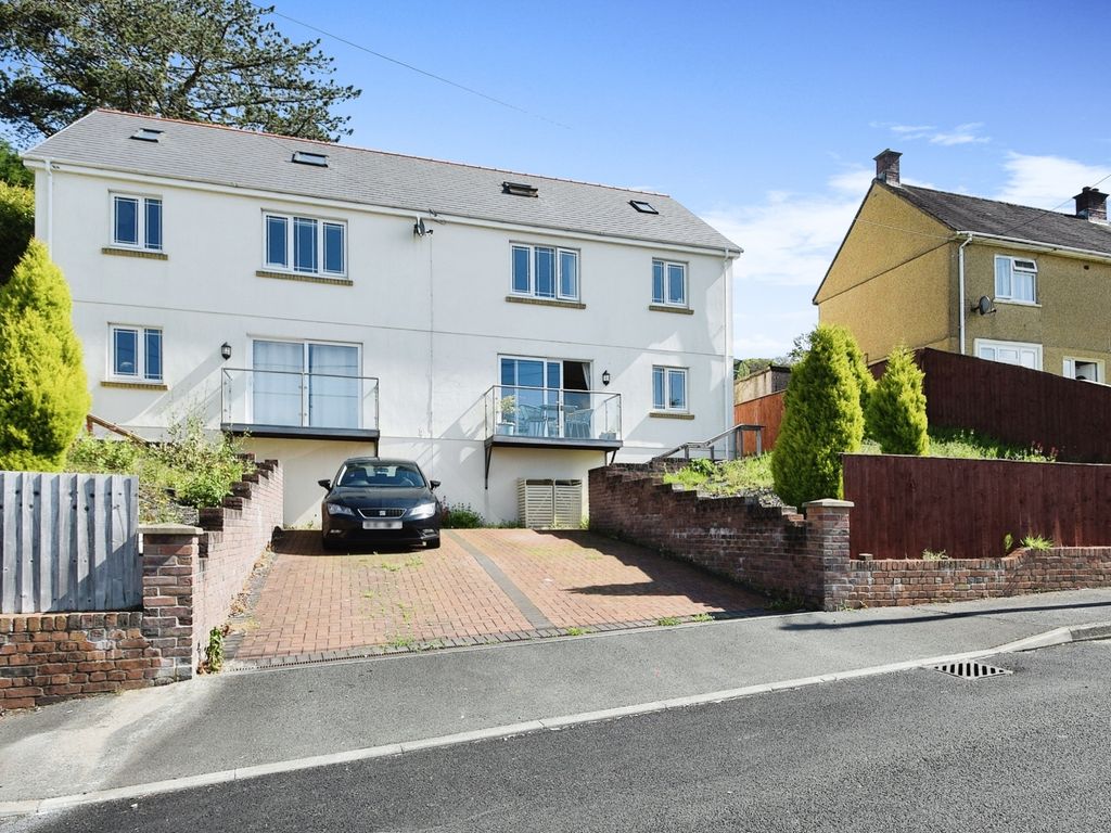 4 bed semidetached house for sale in Glascoed, Llanelli SA15 Zoopla