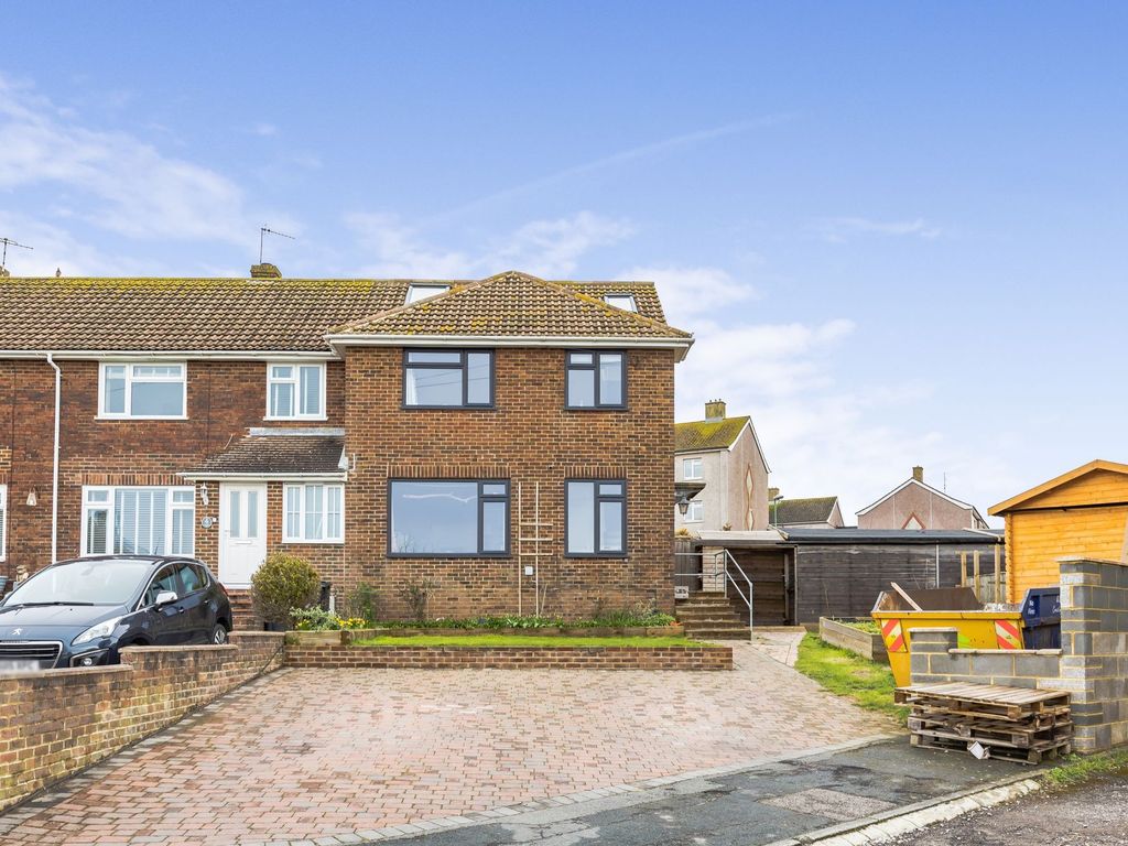4 bed end terrace house for sale in Oakapple Road, Southwick BN42 Zoopla