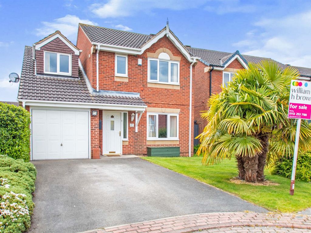 3 bed detached house for sale in Kensington Gardens, Leeds LS10 Zoopla