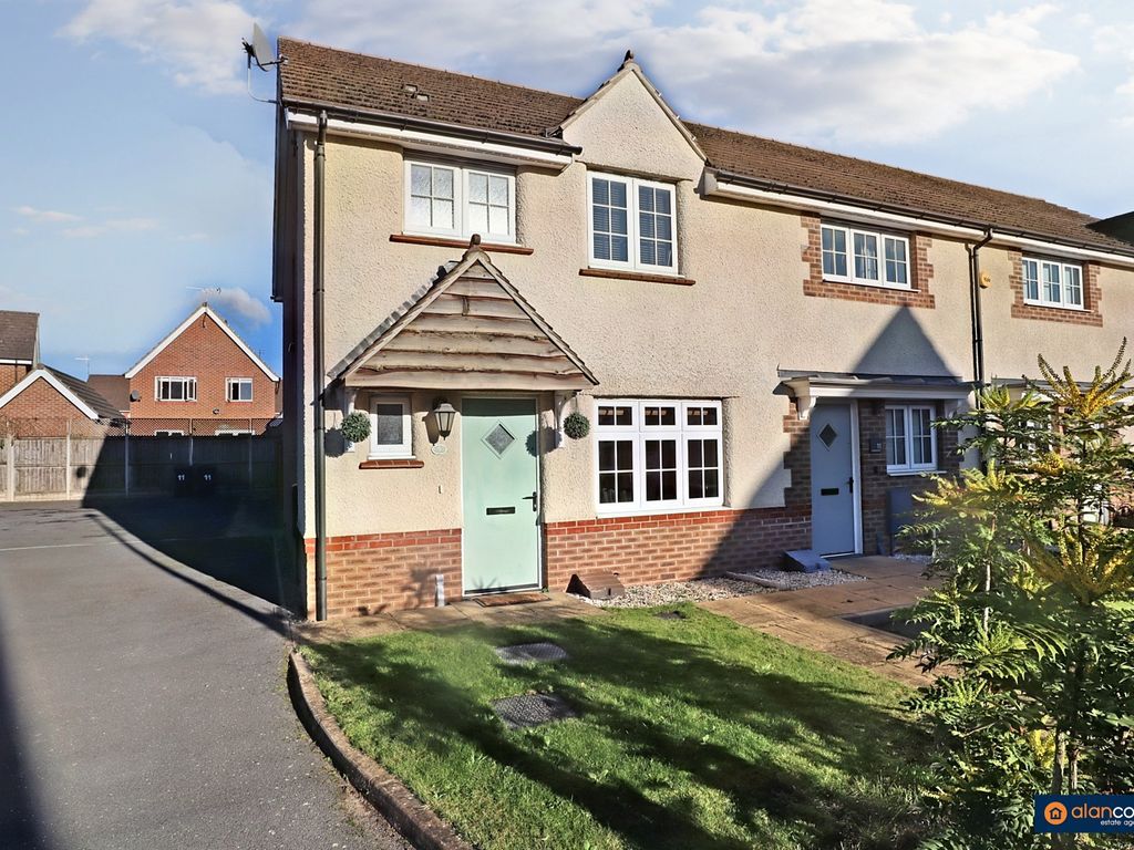 3 bed end terrace house for sale in Carra Close, Eliot's View, Nuneaton